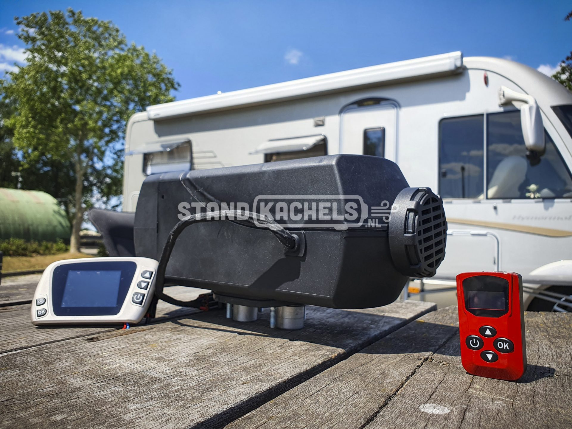 Van toepassing extreem tijdschrift Standkachel Diesel 12V - 5kW complete set kopen? - Standkachels.nl